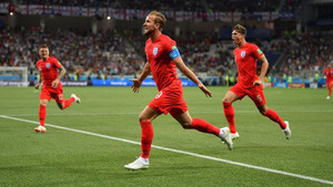 Harry Kane lập cú đúp, Anh vui vẻ kiếm 3 điểm đầu tiên