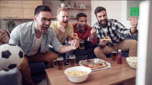 Ăn gì để thức đêm xem World Cup không bị mệt?