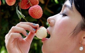 Những điều tuyệt đối tránh khi ăn vải mùa nóng