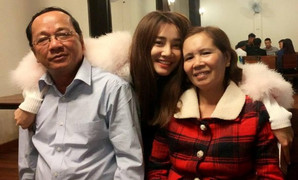 Nhã Phương lên tiếng khi chuyện quá khứ của gia đình bị 'ném đá'