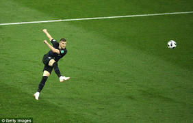 Video bàn thắng Argentina vs Croatia: Messi vô hại, Argentina thua thảm 0-3