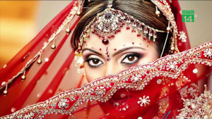 Vợ mọc râu, giọng nói ồm ồm như đàn ông, chồng tá hỏa đòi ly dị