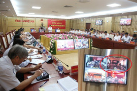 Cán bộ đồng loạt bỏ họp ở Nghệ An: Chủ tịch huyện trần tình