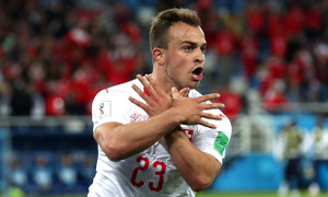 Song tấu Shaqiri - Xhaka tỏa sáng, Thụy Sĩ ngược dòng ngoạn mục hạ Serbia