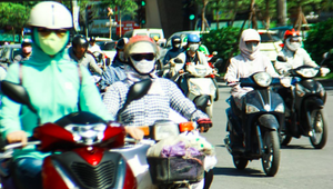 Thời tiết ngày 23/6: Nắng nóng vẫn hoành hành Bắc Bộ, chiều tối mưa dông mạnh