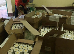 Thu giữ hơn 1.000 lọ mỹ phẩm rởm đang trên đường tiêu thụ ở Nghệ An