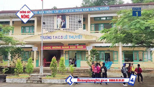 Cô giáo bị cưỡng hiếp tại trường tố hiệu trưởng nói dối