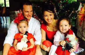 Ca sĩ Hồng Nhung ly hôn chồng Tây sau 8 năm chung sống