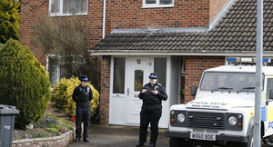 Anh muốn mua lại nhà và vật dụng của cựu điệp viên Nga bị đầu độc, Matxcơva nói gì?