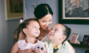 Sau ly hôn, Hồng Nhung 'phải tự xốc mình lên' để con được vui