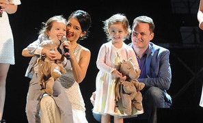 Hé lộ số tiền lớn chồng cũ Hồng Nhung chu cấp cho con sau cuộc ly hôn