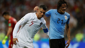 Bị loại khỏi World Cup, Ronaldo được ca ngợi hết lời với hành động cao thượng