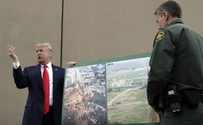 Ông Trump gọi luật nhập cư của Mỹ là 'ngu ngốc nhất thế giới'