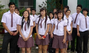 Cười ngất với những trò nhất quỷ nhì ma trong phim ‘Thứ ba học trò’