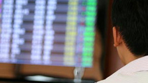 Chứng khoán Việt Nam đang giảm mạnh nhất thế giới, đối mặt với nhiều rủi ro