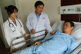 Hóc xương cá suốt 5 năm, người đàn ông phải cắt bỏ nửa lá phổi