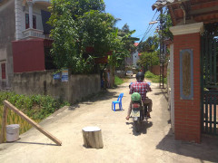 Nhân chứng kể phút kinh hoàng người đàn ông chém ba người trọng thương rồi tự sát