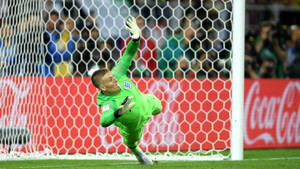 Người hùng 20 năm mới xuất hiện, tuyển Anh lần đầu thắng luân lưu World Cup