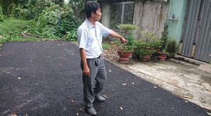 Mạnh thường quân bỏ tiền làm đường giúp dân đồng ý phá đường nhựa, trả lại đường đất