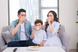 Mách nhỏ mẹ cách tìm 'quy chuẩn sữa tươi'