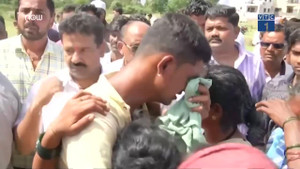 Nghi bắt cóc trẻ em, 5 người đàn ông bị đánh chết