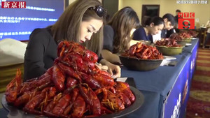 Việc nhẹ lương cao ai cũng muốn làm: Chỉ ăn hải sản, kiếm 116 triệu đồng/tháng