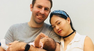 Con gái xinh đẹp của Lan Phương và chồng Tây cao hơn 2m