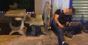 Cựu nữ thẩm phán 70 tuổi xúi giục con trai thuê người xử tình trẻ bị khởi tố