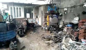 Cháy lớn thiêu rụi cửa hàng vật liệu xây dựng ở Hà Nội