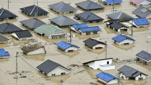 Mưa lũ khủng khiếp ở Nhật Bản: Ít nhất 100 người chết