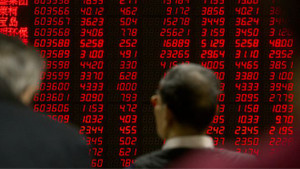 Chứng khoán lại vỡ trận, nhà đầu tư Việt mất tỷ USD vì Donald Trump