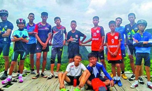 Tiết lộ lý do 13 thành viên đội bóng Thái Lan tiến vào trong hang sâu tới như vậy