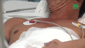 Bệnh nhân tự đâm thấu tim, thủng phổi được cứu sống ngoạn mục