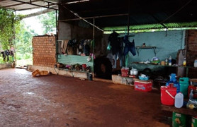 Nam thanh niên chết trong tư thế treo cổ tại nhà bếp