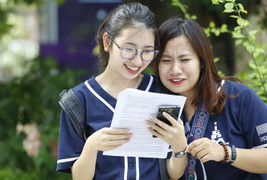 Thêm nữ sinh Sơn La thi thử tiếng Anh chỉ đạt 1,2 điểm nhưng thi THPT Quốc gia đạt 9,8 điểm