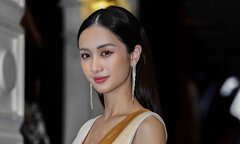 Diện váy xẻ sâu, Jun Vũ khoe nhan sắc gợi cảm hút ánh nhìn