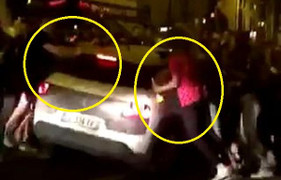 Choáng váng clip CĐV Pháp tràn ra đường, hành hạ ô tô mừng chiến thắng