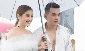Phương Trinh Jolie tình tứ bên bạn trai tin đồn cùng dự show thời trang