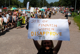 Hàng nghìn người Phần Lan biểu tình phản đối hội nghị Trump – Putin