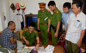 Ném hàng nghìn tỷ đồng vào cá độ bóng đá mùa World Cup