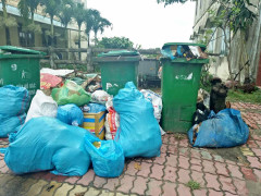 Rác thải ùn ứ bủa vây nhiều nơi ở Quảng Ngãi