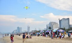 Đà Nẵng truy tìm thủ phạm gây dị ứng khi tắm biển