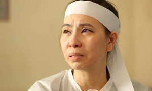 Vợ nghệ sĩ Thanh Hoàng: 'Chỉ còn anh là chỗ dựa mà anh lại ra đi'