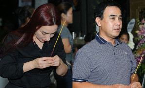 Phi Nhung, Quyền Linh nghẹn ngào đến viếng nghệ sĩ Thanh Hoàng lúc tối muộn