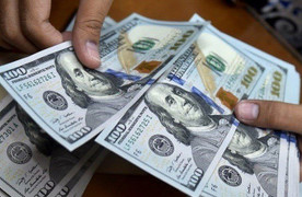 Đồng USD liên tục phá 'đỉnh'