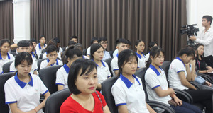 Tham gia thi ảnh Chung tay xây đắp tình hữu nghị Việt – Nhật giành 100 triệu đồng