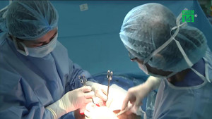 Kỳ diệu mẹ đơn thân bị liệt tứ chi vẫn sinh con khỏe mạnh