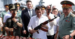 Philippines tuyên bố không từ bỏ vũ khí Nga bất chấp Mỹ đe dọa trừng phạt