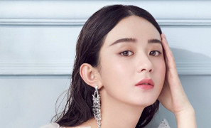 Triệu Lệ Dĩnh phủ nhận tin chưa cưới đã mang bầu 3 tháng