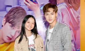 Sao nhí Lâm Thanh Mỹ khoe gu thời trang cá tính, chững chạc bên cạnh JSOL